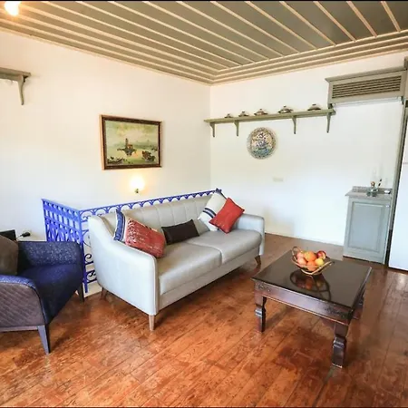 Castle81homes * 马尔马里斯